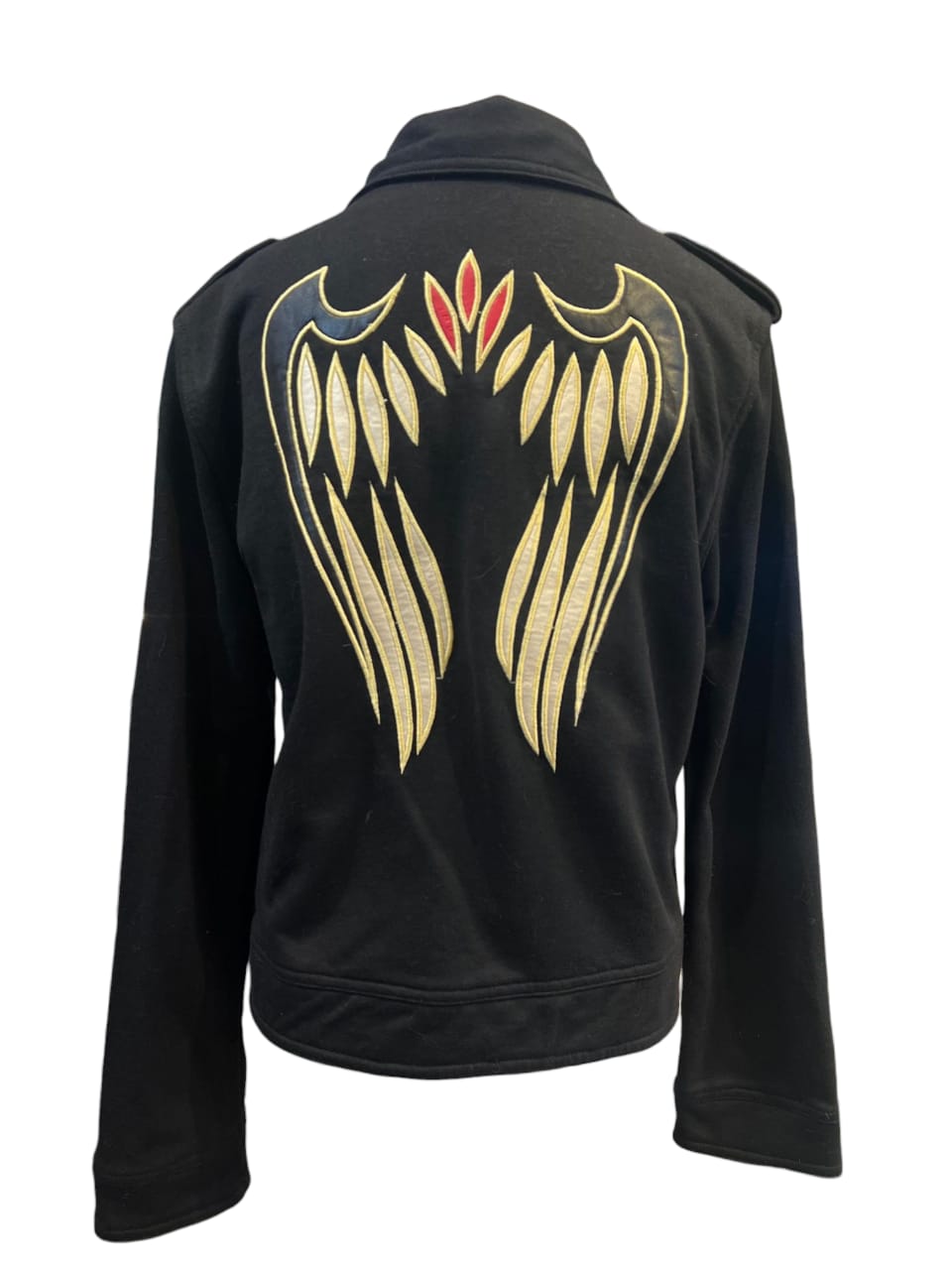 Campera negra alas